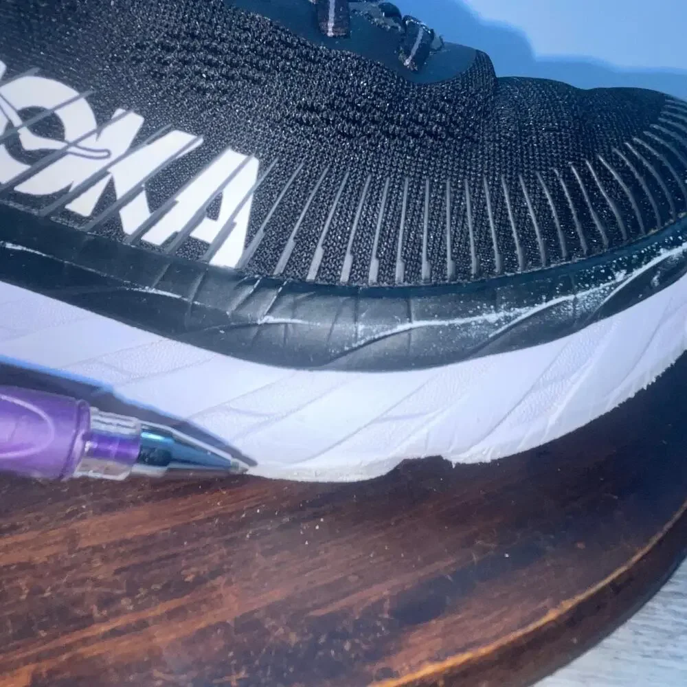 HOKA One One Bondi 7 Shoes Womens Size 8.5 Black White Road Running 1110519 BWHT